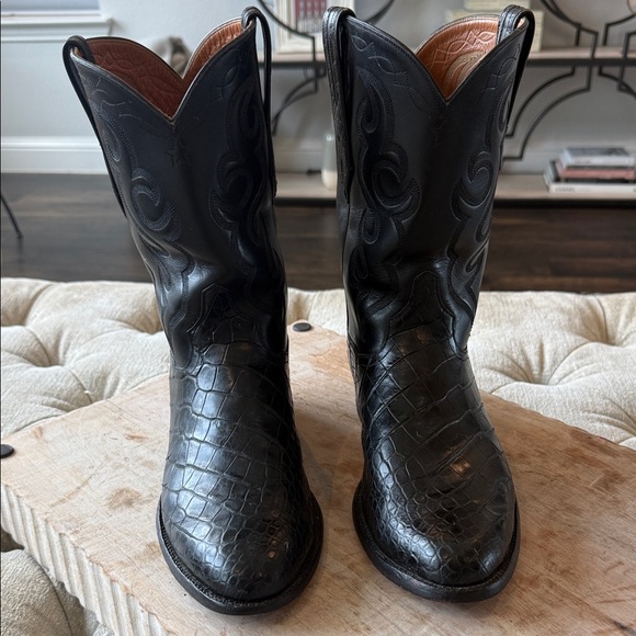 J B Hill Other - J B Hill Men's 9 EE Black Bias Cut Alligator Crocodile COWBOY Western Boots‎